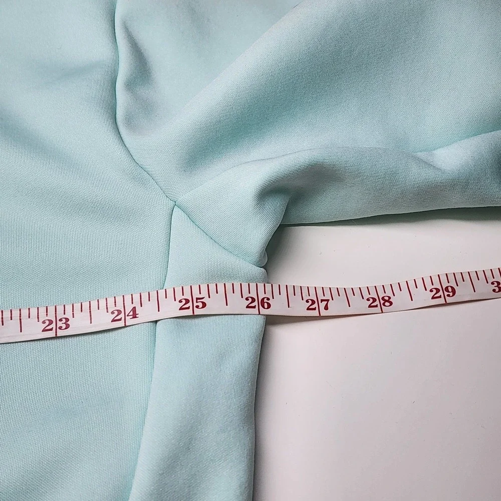 Nike Therma Just Do It Sweatshirt Women's L Igloo White Mint Green Soft Oversize